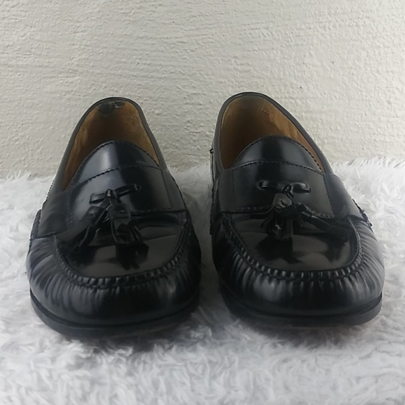 Cole Hann Black Genuine Leather Tassel Upper Almond Toe Slip On Loafer Shoe - Picture 3 of 13